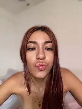 Snapshot of srta_luciana chatting on 04/18/26, 02:41 srta luciana online show from 04/18/26, 02:41