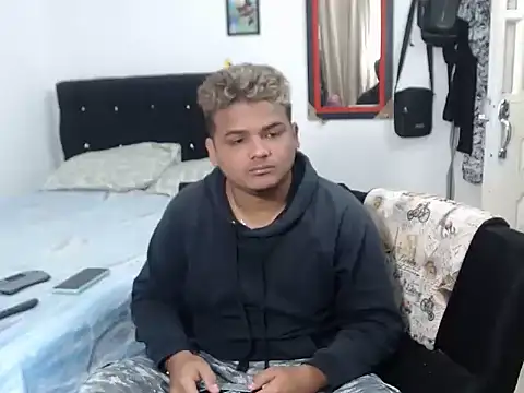 Boycuriousxxx online show from 10/05/25, 02:08