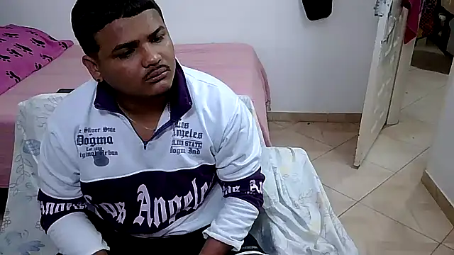 Boycuriousxxx online show from 02/01/26, 12:03