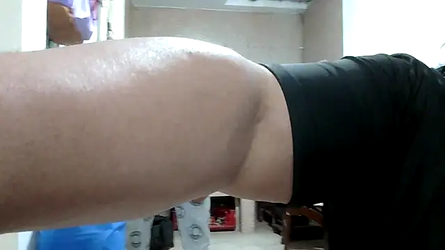 Snapshot of Boycuriousxxx chatting on 04/10/26, 12:56 Boycuriousxxx online show from 04/10/26, 12:56