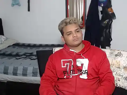 Boycuriousxxx online show from 10/18/25, 11:34