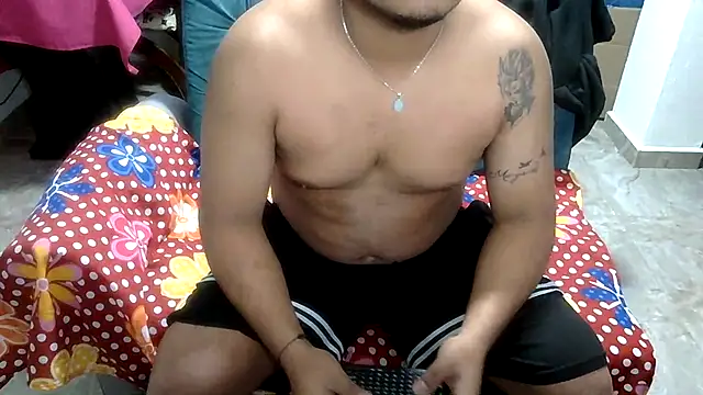 Snapshot of Boycuriousxxx chatting on 07/15/26, 12:12 Boycuriousxxx online show from 07/15/26, 12:12