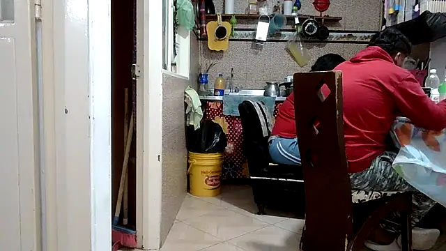 Snapshot of Boycuriousxxx chatting on 04/06/26, 06:09 Boycuriousxxx online show from 04/06/26, 06:09