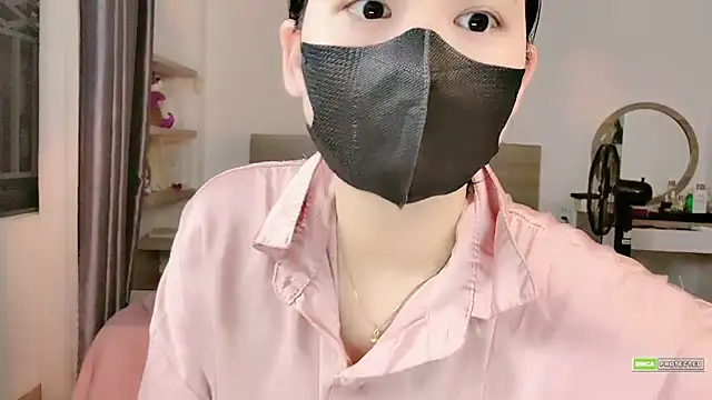 Na baby online show from 12/22/25, 04:07