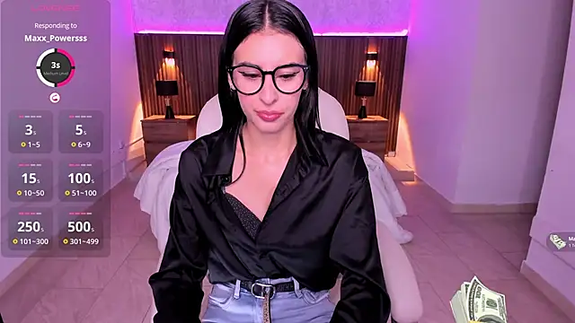 karlaa james online show from 10/11/25, 11:11