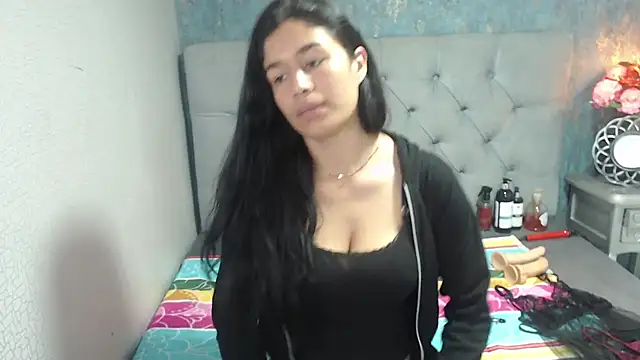 Snapshot of ginasailor chatting on 01/11/26, 01:23 ginasailor online show from 01/11/26, 01:23