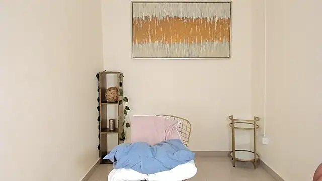 Charlothe capell online show from 02/25/26, 08:08