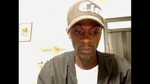 Snapshot of phillip-hot chatting on 09/20/25, 12:48 phillip-hot online show from 09/20/25, 12:48