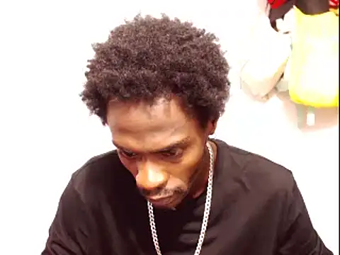 Snapshot of phillip-hot chatting on 03/13/25, 02:01 phillip-hot online show from 03/13/25, 02:01