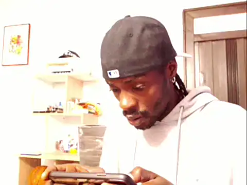 Snapshot of phillip-hot chatting on 02/09/25, 01:25 phillip-hot online show from 02/09/25, 01:25