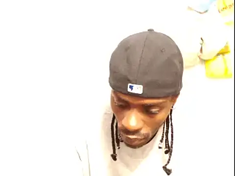 Snapshot of phillip-hot chatting on 01/23/25, 05:10 phillip-hot online show from 01/23/25, 05:10