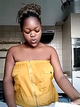 Sexymamibo online show from 01/11/26, 04:25