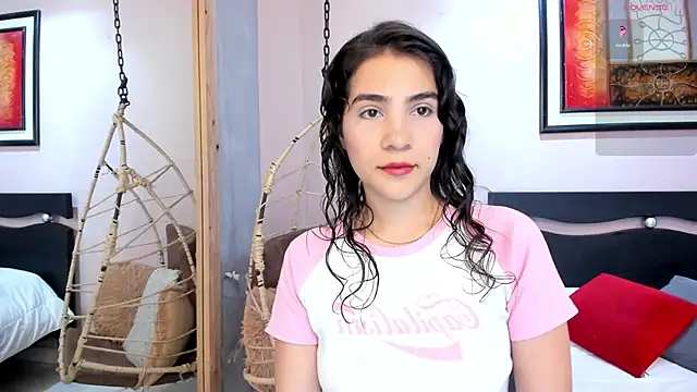 Snapshot of Miranda_doll_ chatting on 07/01/26, 12:16 Miranda doll online show from 07/01/26, 12:16