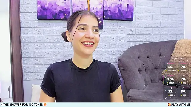 Miranda doll  online show from 10/03/25, 12:17