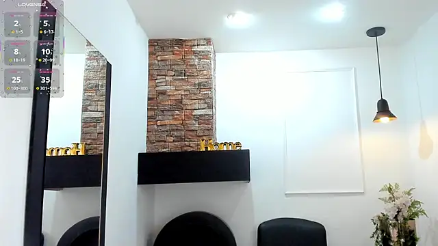 Miranda doll  online show from 10/08/25, 12:07