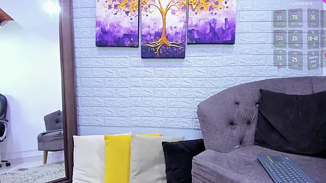 Miranda doll  online show from 03/22/26, 12:18