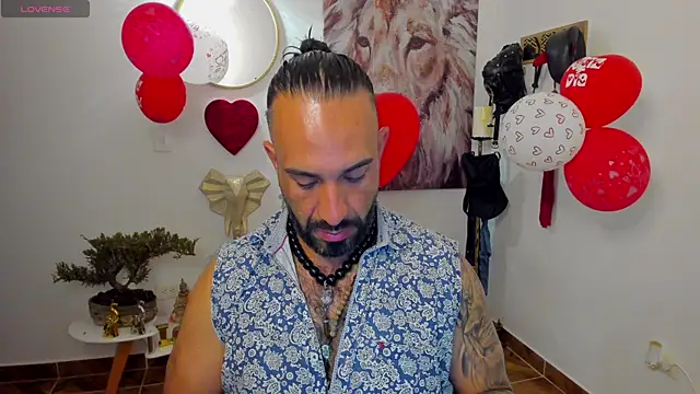 mr maik online show from 02/15/25, 10:11