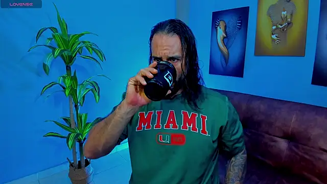 mr maik online show from 11/11/25, 09:09