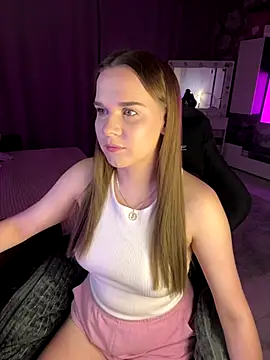 Lexi noah online show from 11/13/25, 09:30