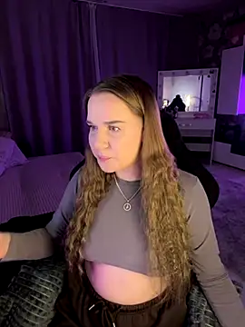 Lexi noah online show from 10/22/25, 09:24