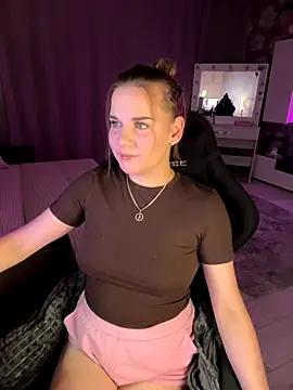 Lexi noah online show from 09/18/25, 09:18