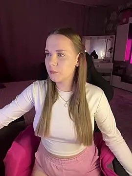 Lexi noah online show from 03/24/26, 09:26