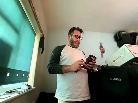 Tattooednakedguy online show from 10/10/25, 06:47