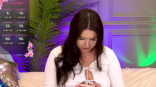 TrishaWinslet online show from 03/14/25, 08:32