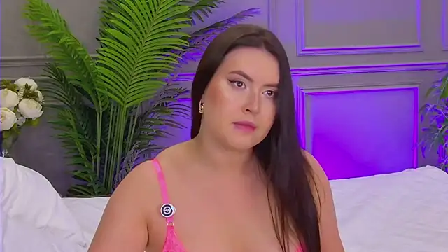 TrishaWinslet online show from 10/03/25, 05:20