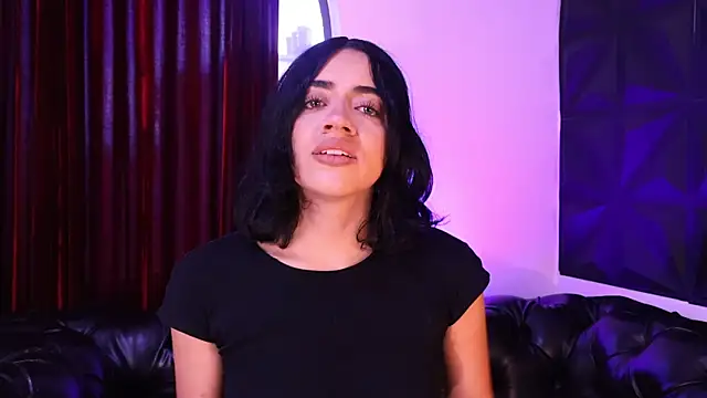 KasiaNoir  online show from 05/22/26, 12:14