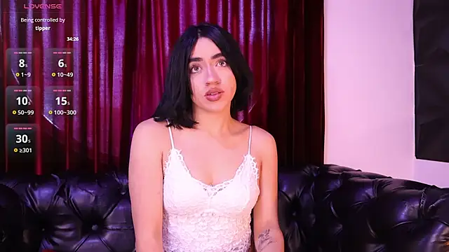 KasiaNoir  online show from 04/18/26, 01:24