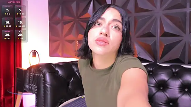 KasiaNoir  online show from 03/21/25, 12:06