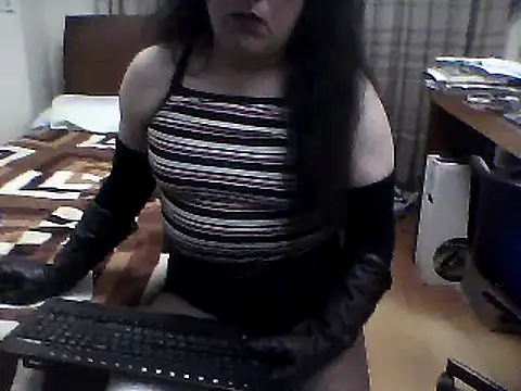 Wanda Bella online show from 12/14/24, 05:51