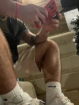 zeedafreakk online show from 04/19/26, 06:25