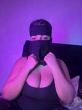 Narimane maroc online show from 05/15/26, 12:08