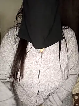 Snapshot of Narimane_maroc chatting on 01/15/26, 04:38 Narimane maroc online show from 01/15/26, 04:38