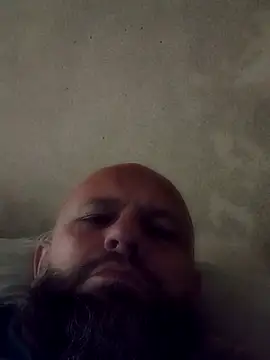 Snapshot of AlexandruCsaba chatting on 09/25/25, 09:15 AlexandruCsaba online show from 09/25/25, 09:15