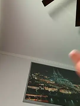 Hornyblond Bella online show from 03/08/26, 08:06