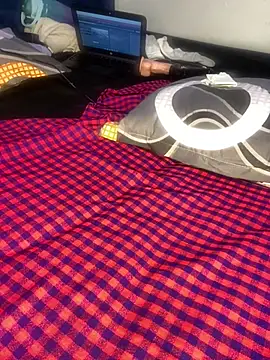 firewaist online show from 03/18/25, 01:44