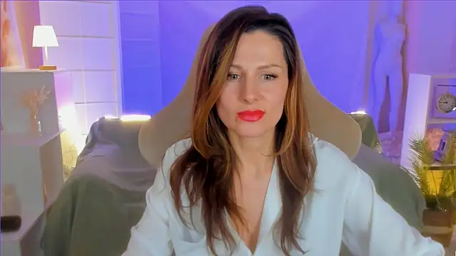 April o Nill online show from 02/26/25, 03:21