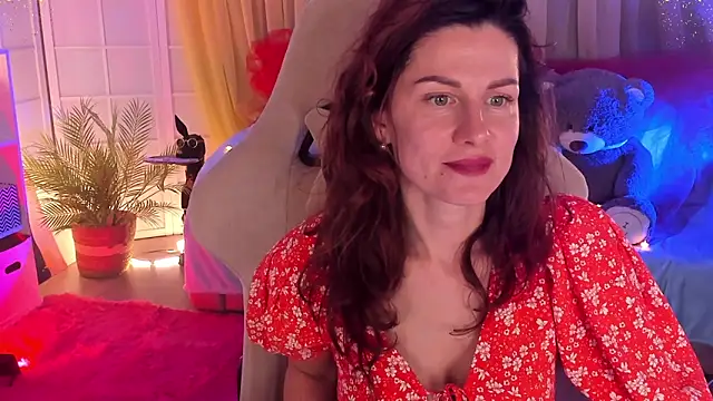 April o Nill online show from 09/18/25, 04:10