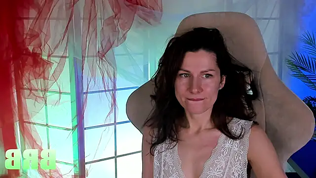 April o Nill online show from 11/09/25, 07:12