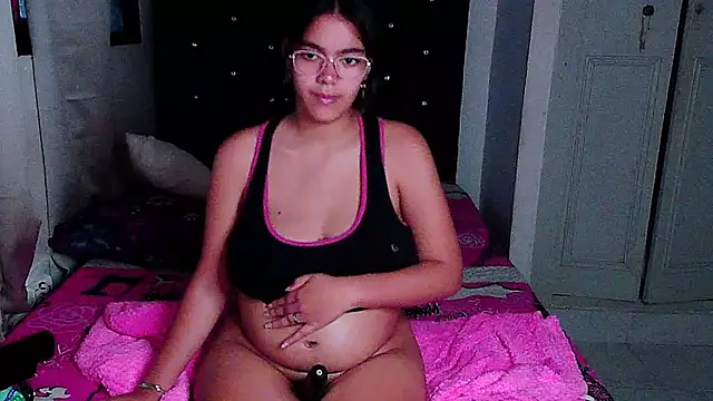 Victoriacarmo online show from 02/13/25, 11:04