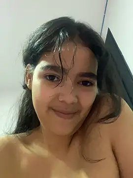 Victoriacarmo online show from 01/12/26, 02:29