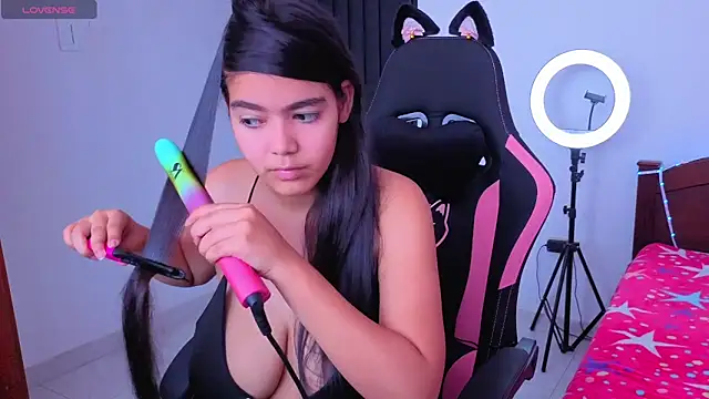 Victoriacarmo online show from 09/24/25, 04:46