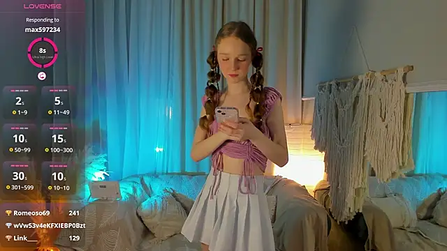  Rose Charming  online show from 03/03/25, 12:56