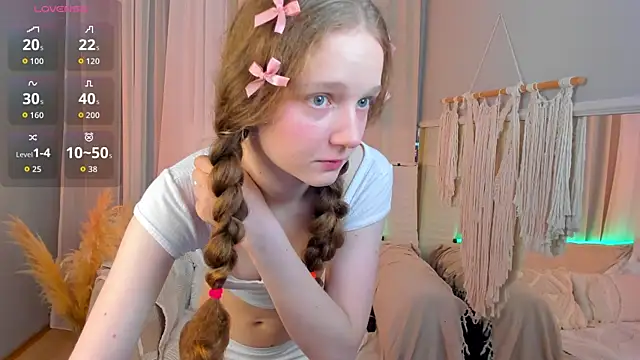  Rose Charming  online show from 09/13/25, 09:59