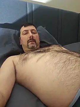 Mgman4365 online show from 12/04/25, 10:09