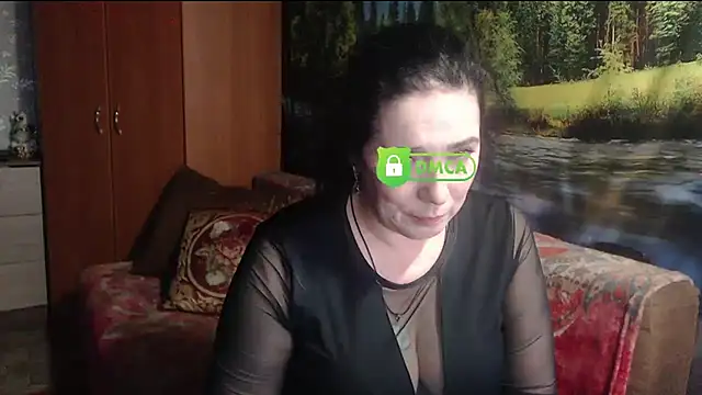 Snapshot of RositaSky chatting on 03/11/25, 03:47 RositaSky online show from 03/11/25, 03:47