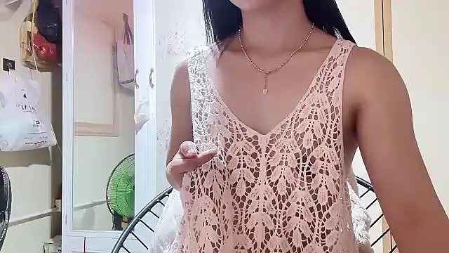 LinhChi 9x online show from 02/28/26, 01:05